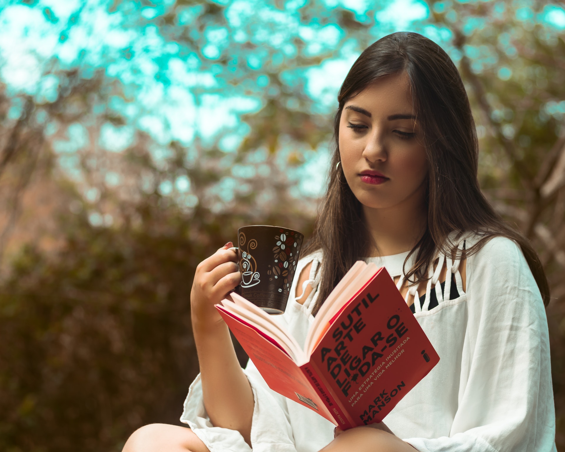 Publishing a book - a tool to build credibility and increase sales as a business owner